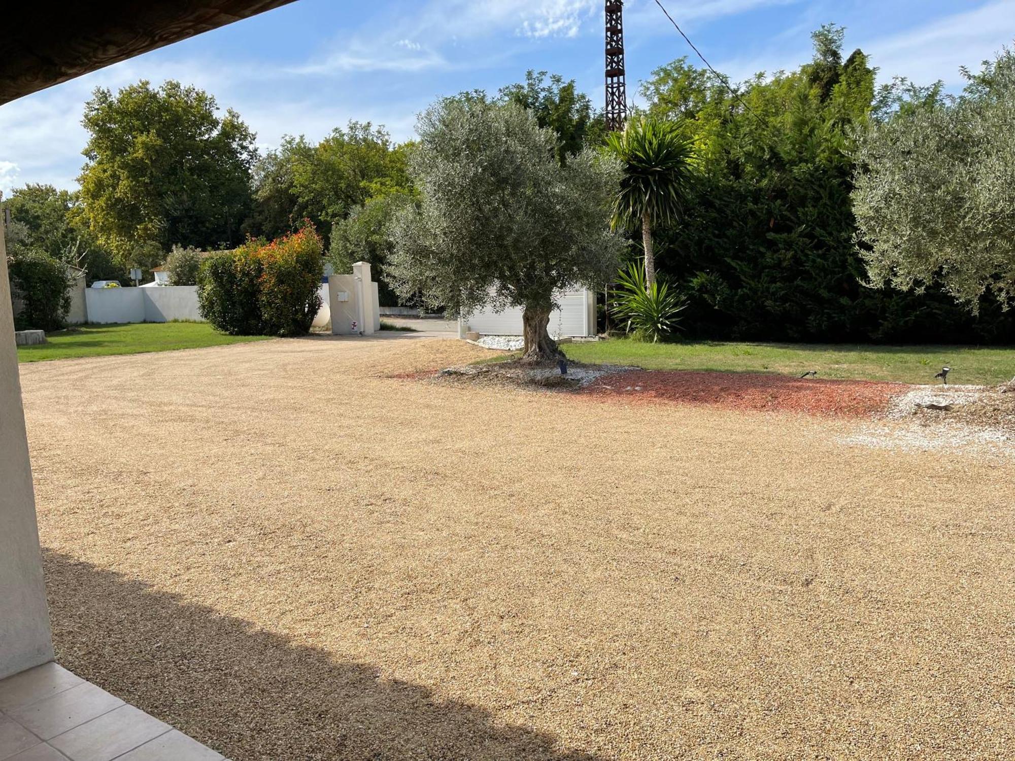 Studio 40M2 Avec Terrasse Le Mas De Lauriane Saintes-Maries-de-la-Mer Exterior photo